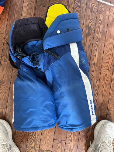 Toronto Maple Leafs CCM Tacks Hockey Pants Pro Stock (Used)