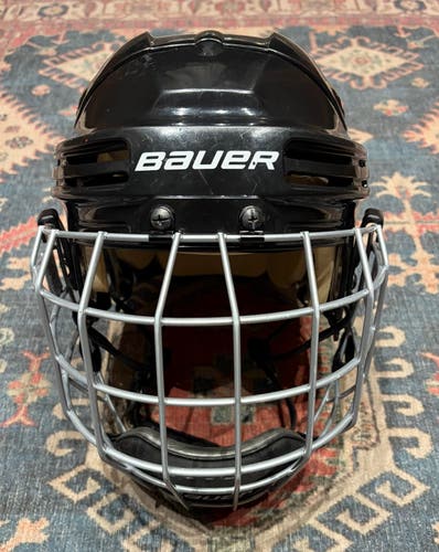 Senior Medium Black Bauer 4500 Helmet with Profile II Medium cage (Used)
