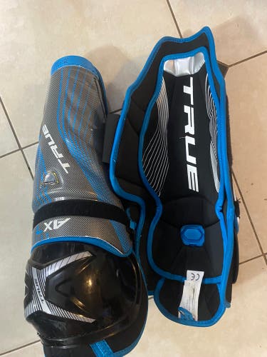 Senior True AX7 16" Shin Pads (New)
