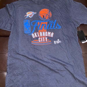 Oklahoma City Thunder Large Adult Unisex Shirt (New)