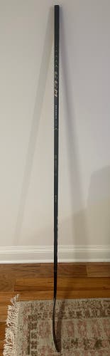 Nathan Mackinnon Pro Stock CCM Ribcor Trigger 3D PMT Right Handed Hockey Stick 95 Flex (Used)