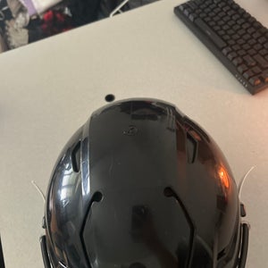 Adult Medium Riddell SpeedFlex Helmet (Used)
