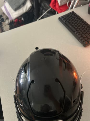 Adult Medium Riddell SpeedFlex Helmet (Used)