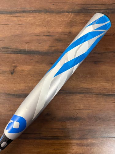 Demarini CF Zen 30/19 (-11) Fastpitch Softball Bat