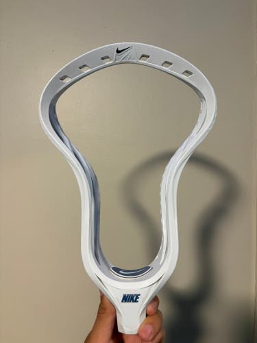 Nike L3 Unstrung Head