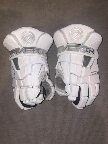 Texas Oilers Maverik M4 Lacrosse Gloves (New)