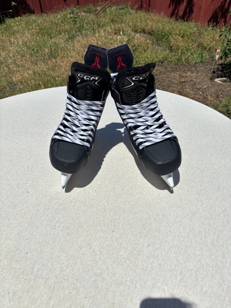 Black 2025 CCM JetSpeed FT870 Hockey Skates Regular Width 9.5 (Used)
