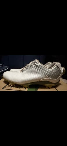 White Men's Size 7.0 (Women's 8.0) Footjoy Golf Shoes