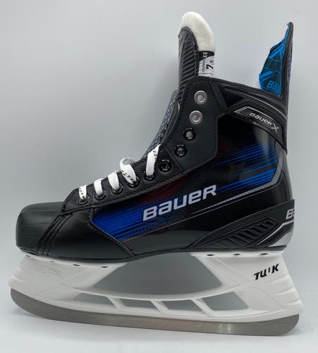 NEW Bauer X Skates Size 7.5 EE