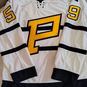 NWT Adidas Winter Classic Jake Guentzel jersey sz 44