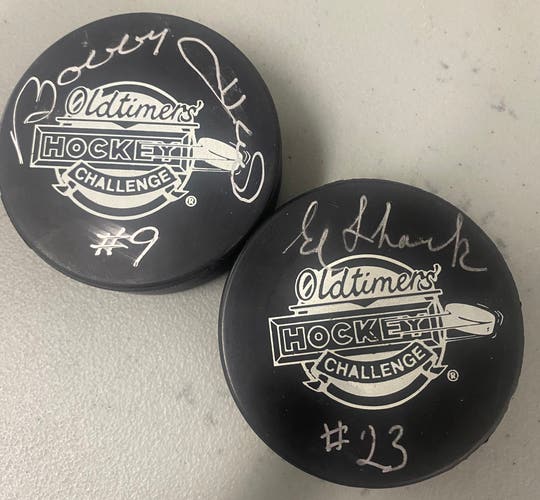Autographed Pucks - Hull or Shack