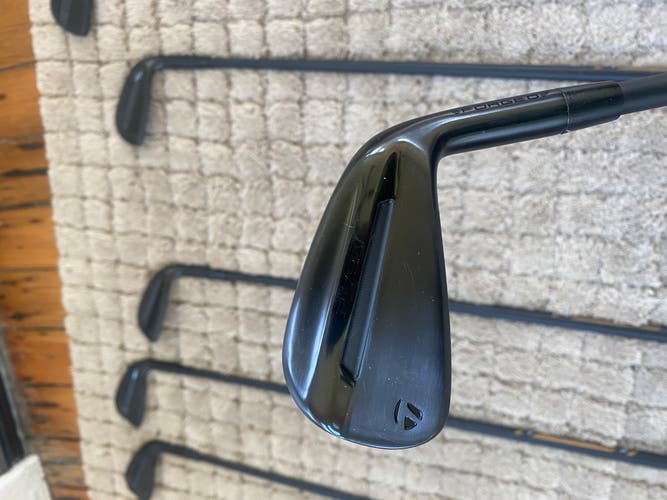 TaylorMade P790 Black Iron Set 4-PW Dynamic Gold S400 Tour Issue