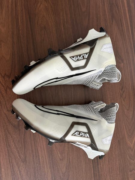 Nike Alpha Menace Elite 3 Football Cleats White/Black Mens  display picture 2