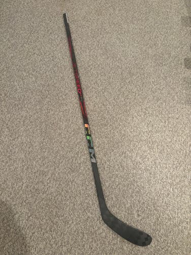 Senior CCM JetSpeed FT7 Pro Right Handed Hockey Stick P28 80 Flex Pro Stock (New)