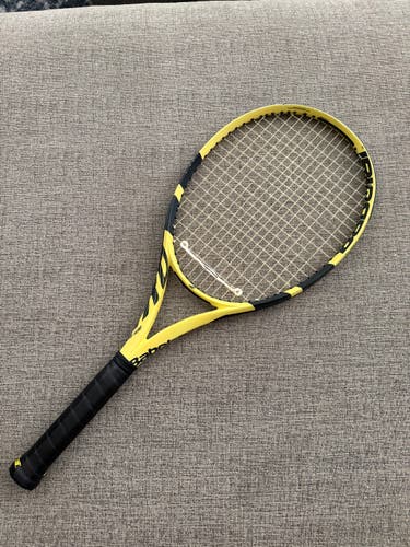 Adult Babolat Pure Aero Lite Tennis Racquet (Used)