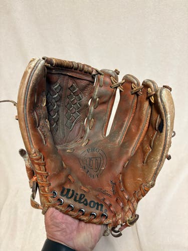 RH Wilson A2061 Baseball Glove (Used)