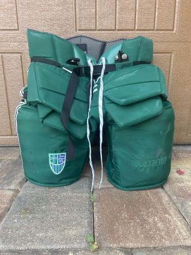 Senior XL 2025 Vaughn SLR4 Pro Carbon Hockey Goalie Pants (Used)