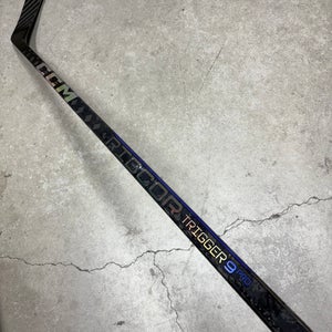 95 Flex P28M Senior CCM RibCor Trigger 9 Pro Right Hand Hockey Stick Pro Stock (Like New)