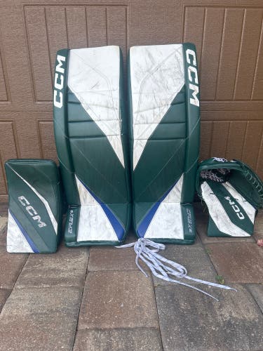 34" CCM Extreme Flex 6 Regular Goalie Full Set (Used)