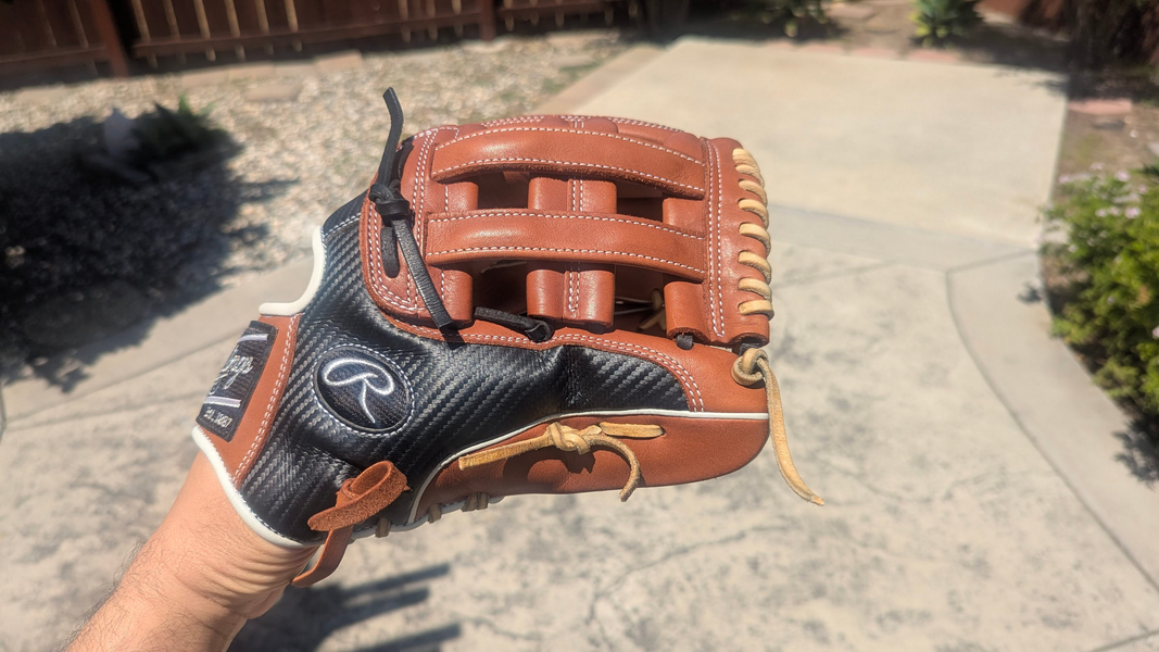 Rawlings Gamer XLE Hypershell- Infield/outfield- 12.25" (Used-Like New)