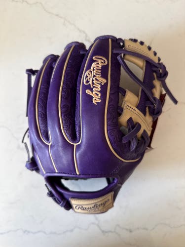 2025 Rawlings Heart of the Hide RH Infield Baseball Glove 11.75" (New)