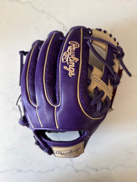 2025 Rawlings Heart of the Hide RH Infield Baseball Glove 11.75" (New)