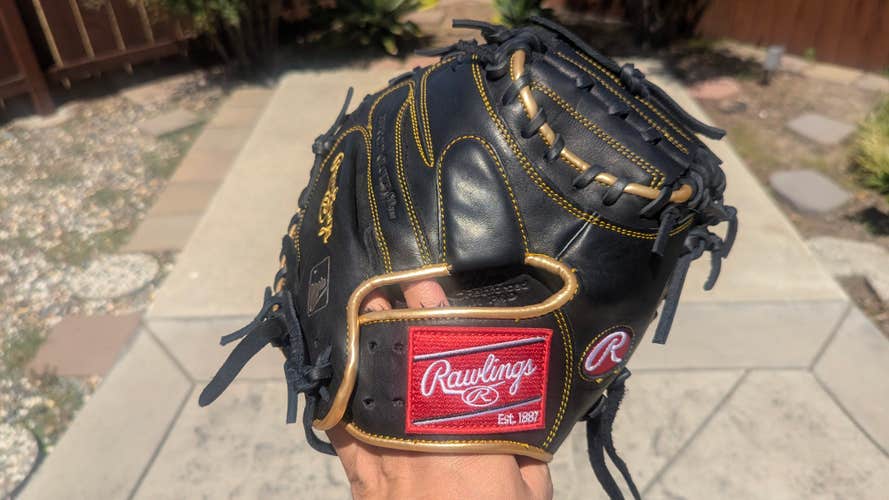 RH Rawlings R9 Catcher's Glove 32.5" (Used-Like New)