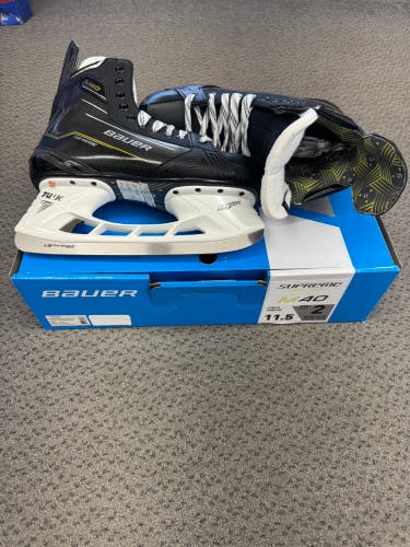 Bauer Supreme M40 Hockey Skates 11.5 (New) Fit 2