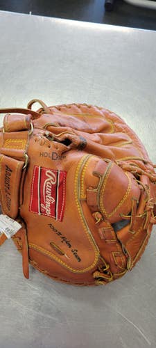 Used Rawlings C100 LT BB/SB Catchers RH Throw None 33" 11497-C000157647