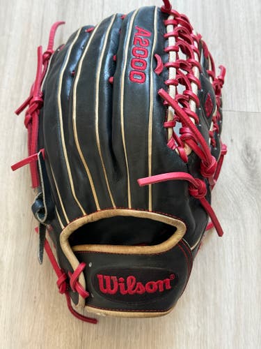 Wilson A2000 OT6 RH Throw Outfield Baseball Glove 12.75"