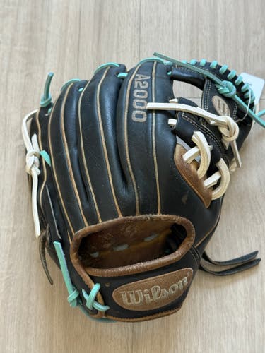 Wilson A2000 1786 Infield Baseball Glove RH Throw 11.5"