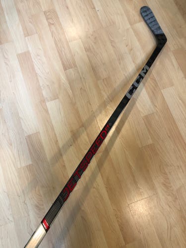 Intermediate CCM JetSpeed FT6 Pro Hockey Stick Left Hand P29 65 Flex (Used)