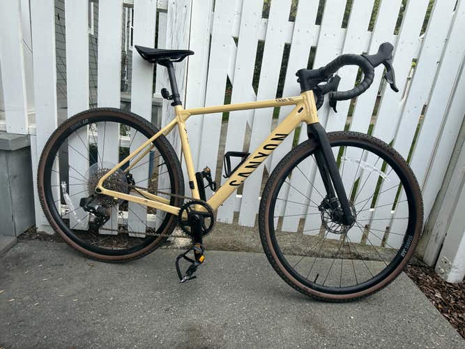 2022 Road Bike S (Used)