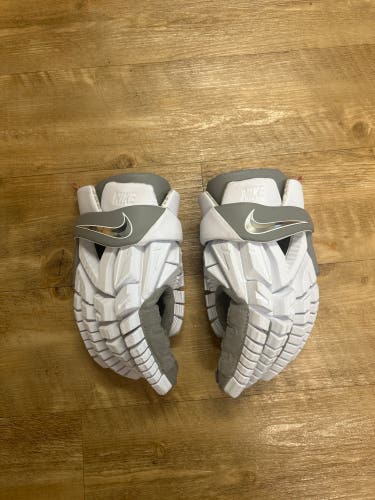 Nike Vapor Premier Lacrosse Gloves (New)