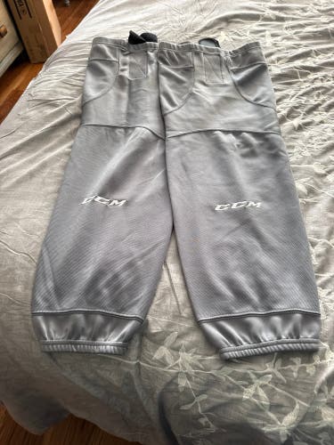 Gray Senior XL CCM SX6000 Socks (New)
