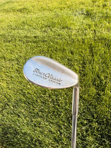 Tour Classic Max-Lob Lob Wedge 65 Stock Wedge Flex 35.75 NICE