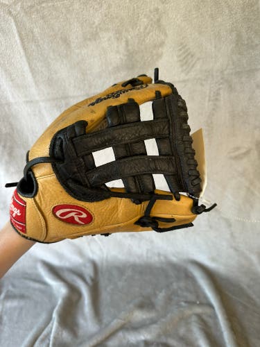 Black Rawlings Select Pro Lite RH Outfield Baseball Glove 11.25" (Used)
