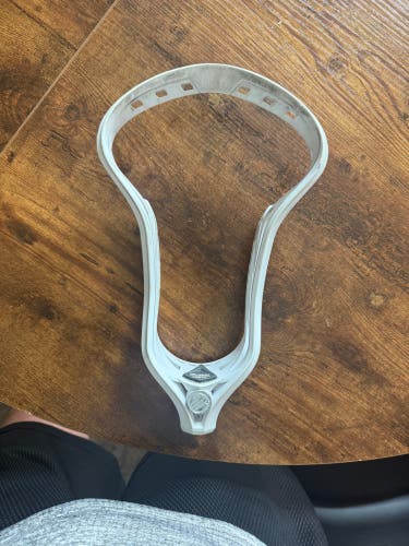 Maverik Kinetik Unstrung Head (Used)