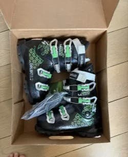 Dalbello Green Menace Mondo 22 & 22.5 Unisex Dalbello Green Menace 4.0 Ski Boots (Used)