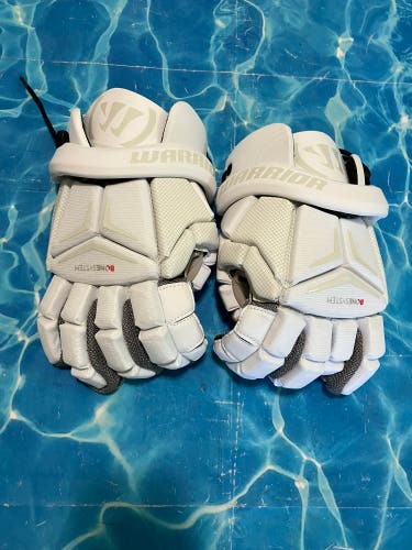 White Warrior Franchise LT Lacrosse Gloves (New)