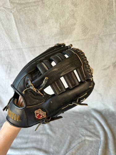 Black Worth RH Outfield Baseball Glove 11.5" (Used)