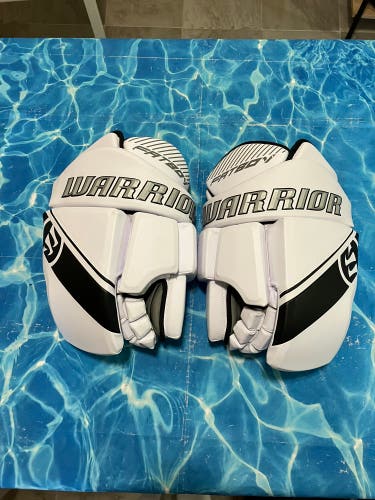 White Warrior Fatboy Lacrosse Goalie Gloves (New)