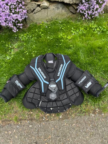 Vaughn V10 Pro Senior Goalie Chest & Arm Protector - Medium
