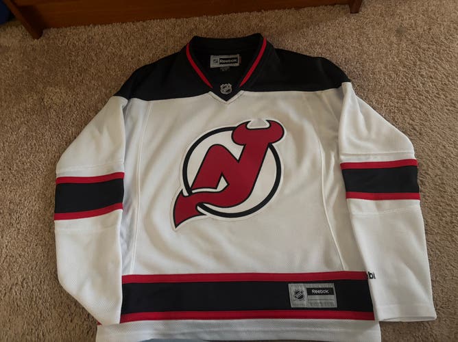 Women’s size small New Jersey Devils hockey jersey