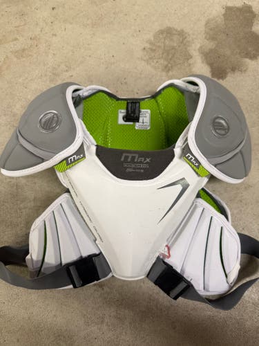 Medium Adult Maverik MAX EKG Shoulder Pads (Used)