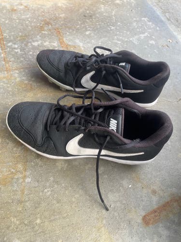 Black Men's Size M 11.5 (W 12.5) Adult Nike Molded Cleats (Used)