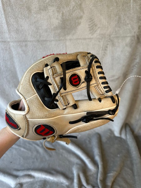 Brown Wilson A450 RH Infield Baseball Glove 11.5" (Used)