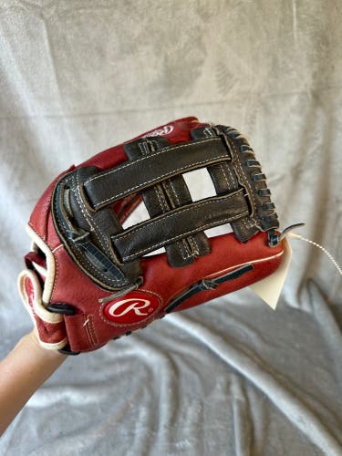 Red Rawlings Sure Catch RH Outfield Baseball Glove 11.5" (Used)