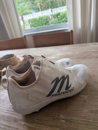 White Men's Size M 12.0 (W 13.0) Adult Marucci Metal (Used)