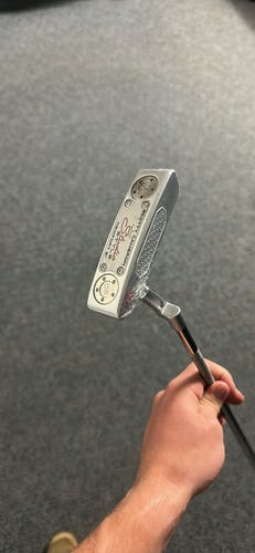Men's 2025 Scotty Cameron Studio Style Newport 2 Blade Right Handed Putter 34" (New)